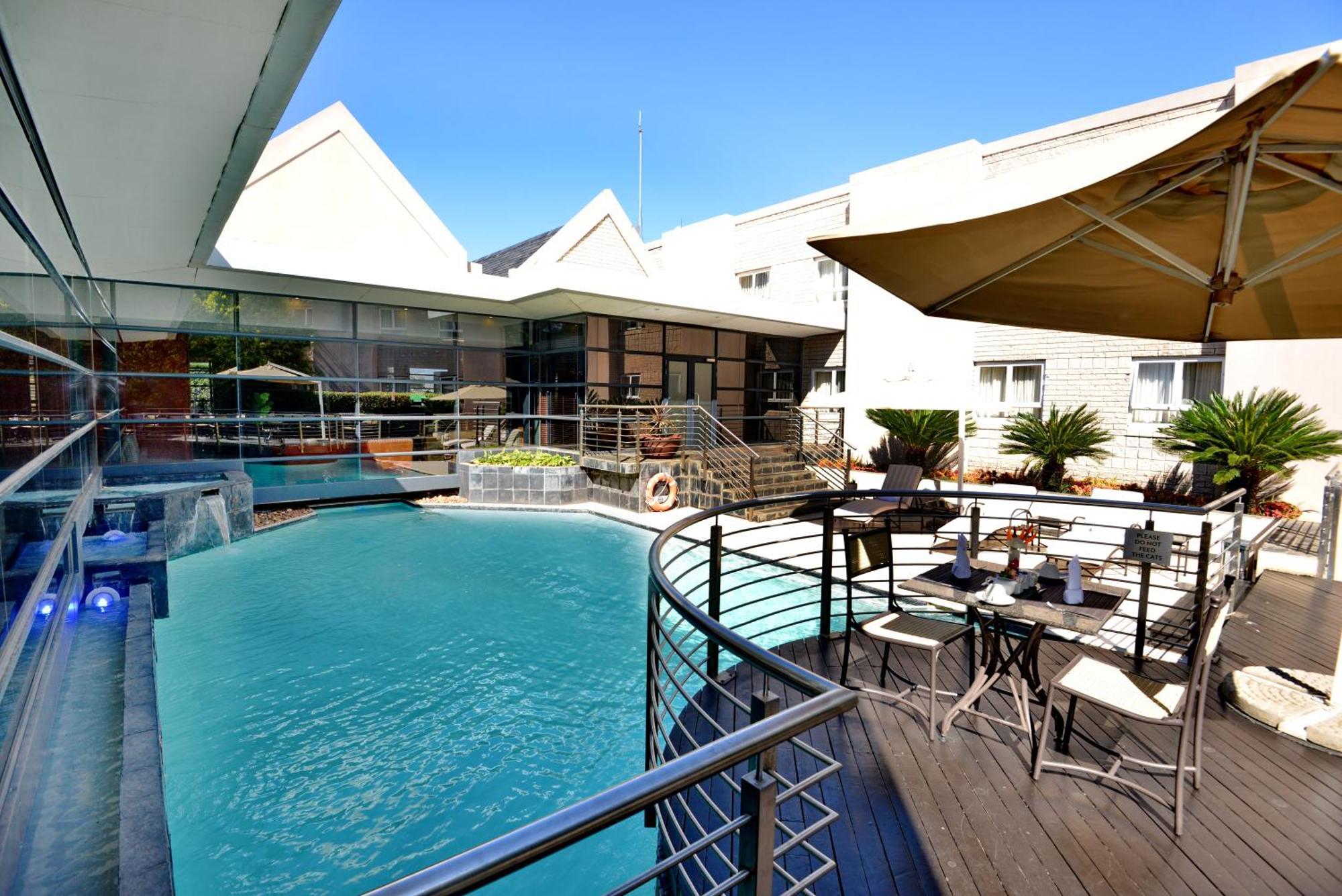 City Lodge Hotel Johannesburg Airport, Barbara Road Kempton Park Eksteriør billede