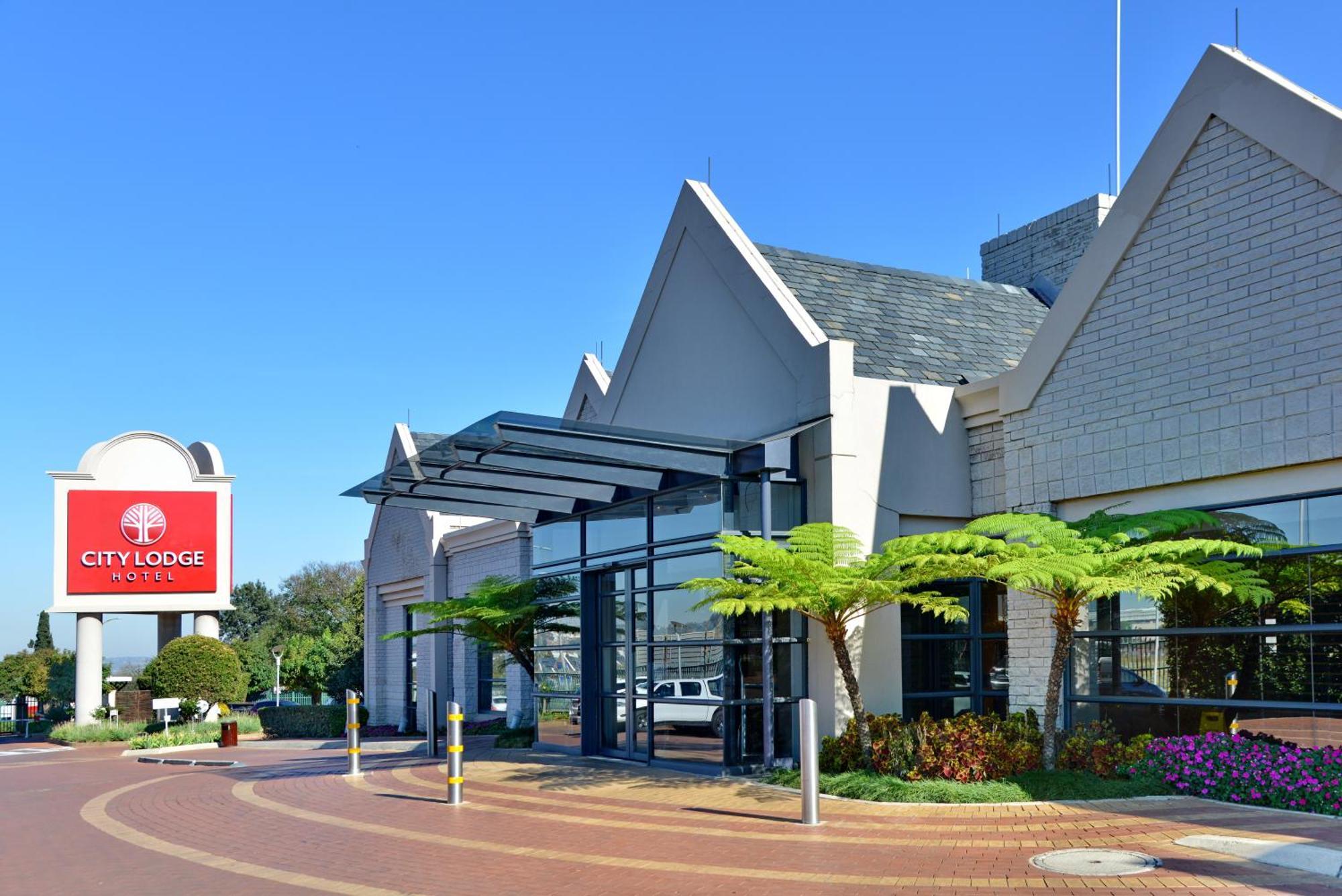 City Lodge Hotel Johannesburg Airport, Barbara Road Kempton Park Eksteriør billede